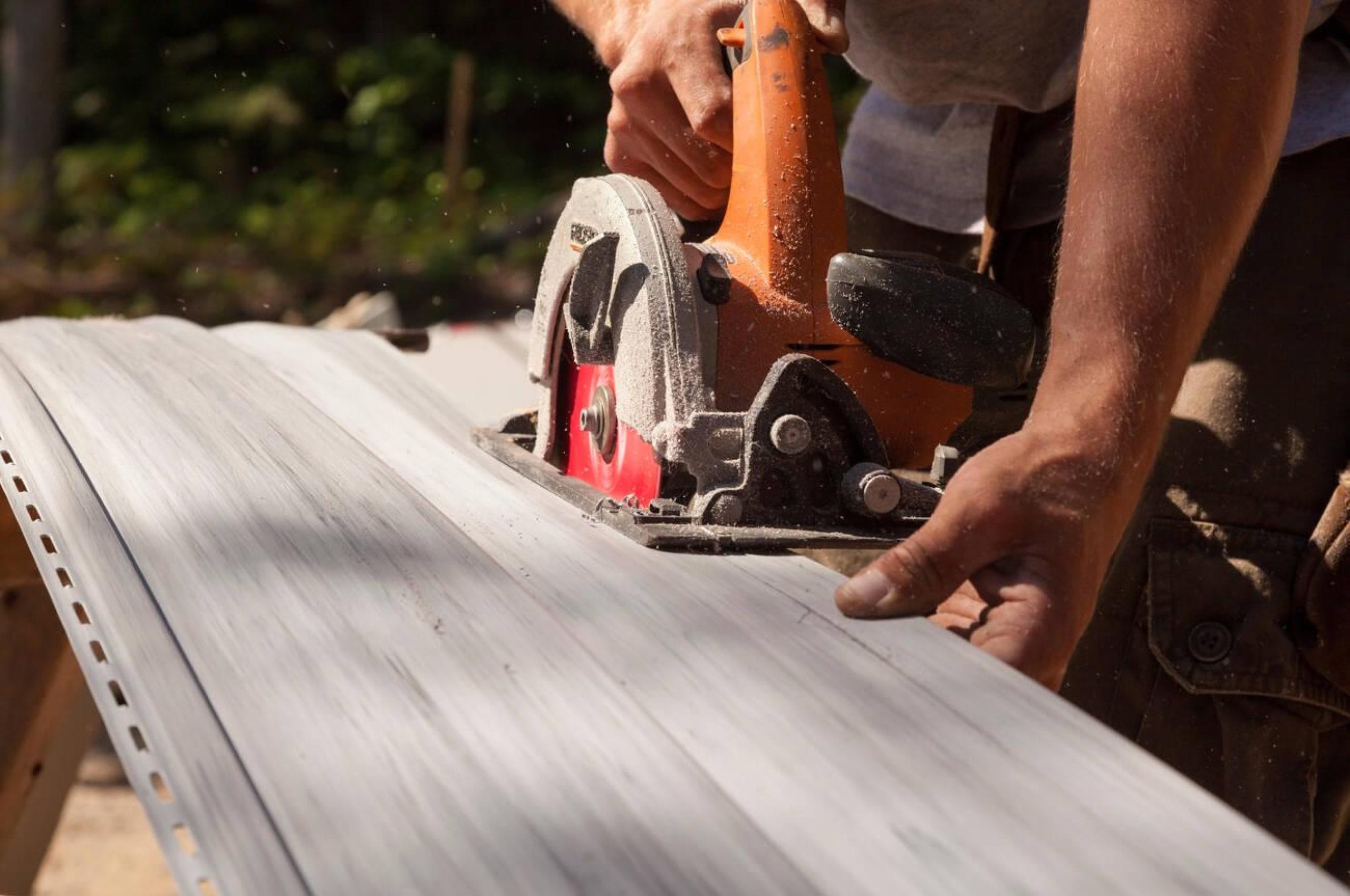 Power Saw Injuries