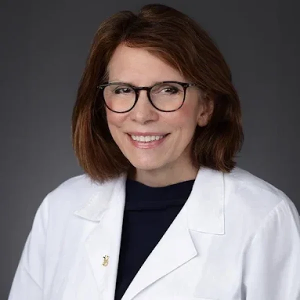 Elizabeth Ouellette MD